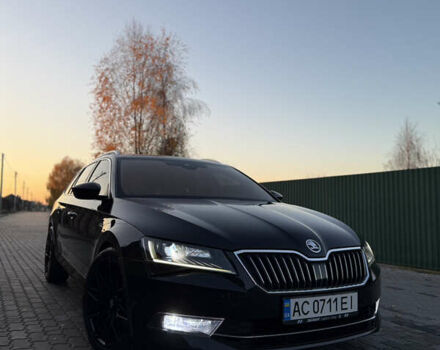 Черный Шкода Суперб, объемом двигателя 1.97 л и пробегом 307 тыс. км за 18350 $, фото 1 на Automoto.ua