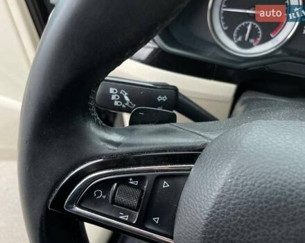 Черный Шкода Суперб, объемом двигателя 2 л и пробегом 327 тыс. км за 15499 $, фото 31 на Automoto.ua