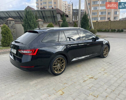 Черный Шкода Суперб, объемом двигателя 2 л и пробегом 250 тыс. км за 15500 $, фото 12 на Automoto.ua