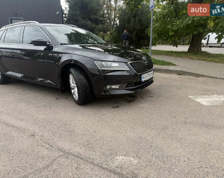 Черный Шкода Суперб, объемом двигателя 2 л и пробегом 280 тыс. км за 15500 $, фото 1 на Automoto.ua