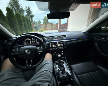 Черный Шкода Суперб, объемом двигателя 1.97 л и пробегом 307 тыс. км за 18350 $, фото 3 на Automoto.ua