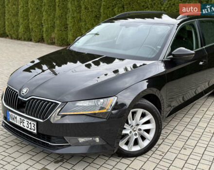 Шкода Суперб 2017 у Самборе на Automoto.ua Чорний Шкода Суперб, об'ємом двигуна 2 л та пробігом 244 тис. км за 13500 $, фото 6 на Automoto.ua