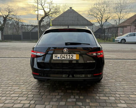 Черный Шкода Суперб, объемом двигателя 2 л и пробегом 252 тыс. км за 16999 $, фото 5 на Automoto.ua