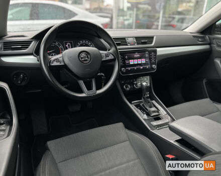 Черный Шкода Суперб, объемом двигателя 1.8 л и пробегом 153 тыс. км за 16900 $, фото 17 на Automoto.ua