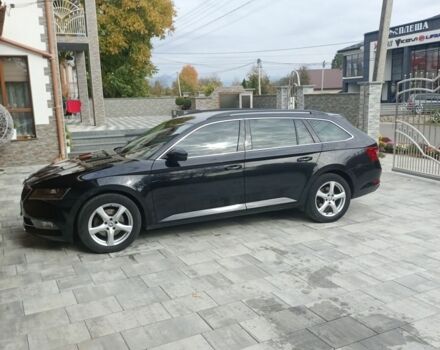 Шкода Суперб 2017 у Тячеве на Automoto.ua Чорний Шкода Суперб, об'ємом двигуна 2 л та пробігом 315 тис. км за 14500 $, фото 1 на Automoto.ua