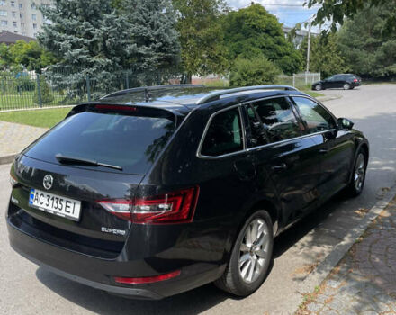 Черный Шкода Суперб, объемом двигателя 2 л и пробегом 289 тыс. км за 17900 $, фото 3 на Automoto.ua