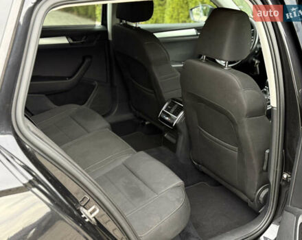 Шкода Суперб 2017 у Самборе на Automoto.ua Чорний Шкода Суперб, об'ємом двигуна 2 л та пробігом 244 тис. км за 13500 $, фото 44 на Automoto.ua