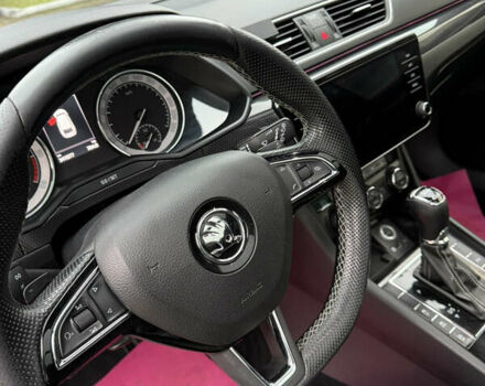 Чорний Шкода Суперб, об'ємом двигуна 1.97 л та пробігом 340 тис. км за 17800 $, фото 11 на Automoto.ua