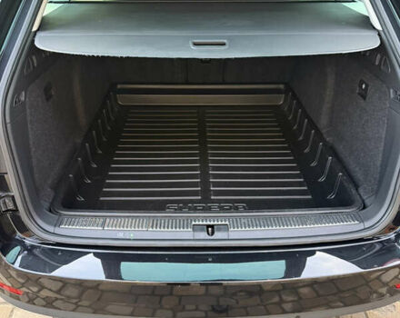 Черный Шкода Суперб, объемом двигателя 2 л и пробегом 252 тыс. км за 16999 $, фото 30 на Automoto.ua