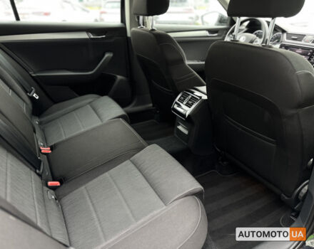 Черный Шкода Суперб, объемом двигателя 1.8 л и пробегом 153 тыс. км за 16900 $, фото 26 на Automoto.ua