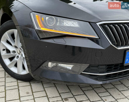 Шкода Суперб 2017 у Самборе на Automoto.ua Чорний Шкода Суперб, об'ємом двигуна 2 л та пробігом 244 тис. км за 13500 $, фото 13 на Automoto.ua