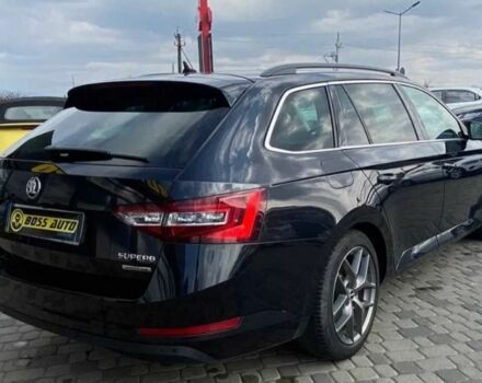 Черный Шкода Суперб, объемом двигателя 1.6 л и пробегом 259 тыс. км за 16073 $, фото 4 на Automoto.ua