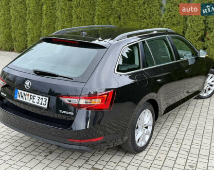 Шкода Суперб 2017 у Самборе на Automoto.ua Чорний Шкода Суперб, об'ємом двигуна 2 л та пробігом 244 тис. км за 13500 $, фото 23 на Automoto.ua