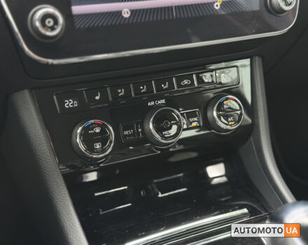 Черный Шкода Суперб, объемом двигателя 1.8 л и пробегом 153 тыс. км за 16900 $, фото 6 на Automoto.ua