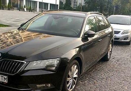 Чорний Шкода Суперб, об'ємом двигуна 2 л та пробігом 280 тис. км за 16000 $, фото 1 на Automoto.ua