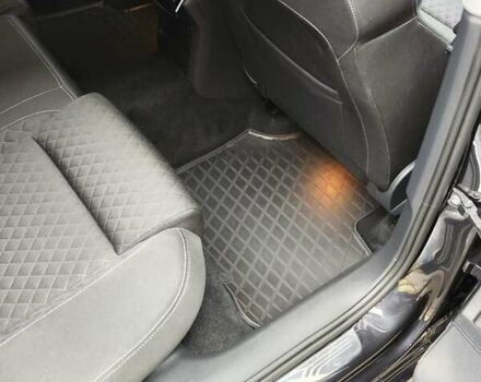 Черный Шкода Суперб, объемом двигателя 1.97 л и пробегом 215 тыс. км за 17000 $, фото 39 на Automoto.ua