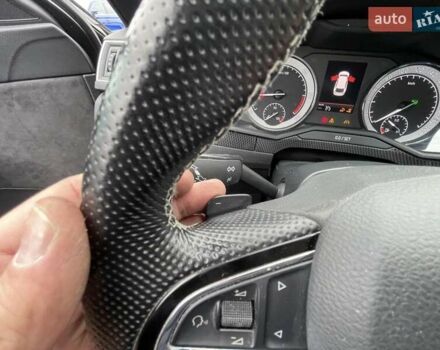 Черный Шкода Суперб, объемом двигателя 2 л и пробегом 175 тыс. км за 29999 $, фото 13 на Automoto.ua