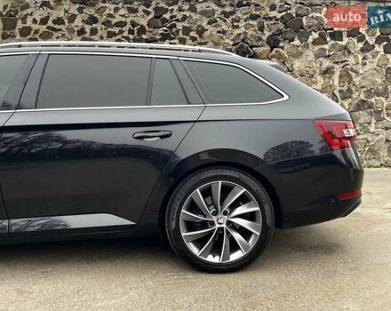 Черный Шкода Суперб, объемом двигателя 1.97 л и пробегом 218 тыс. км за 22500 $, фото 14 на Automoto.ua