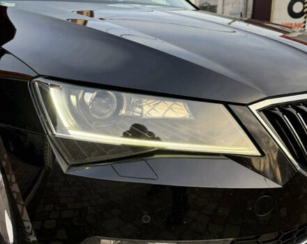 Черный Шкода Суперб, объемом двигателя 2 л и пробегом 252 тыс. км за 16999 $, фото 39 на Automoto.ua