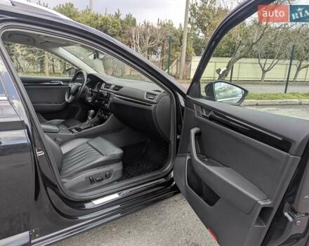 Черный Шкода Суперб, объемом двигателя 2 л и пробегом 326 тыс. км за 16999 $, фото 19 на Automoto.ua