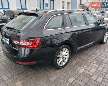 Чорний Шкода Суперб, об'ємом двигуна 1.5 л та пробігом 123 тис. км за 18836 $, фото 5 на Automoto.ua