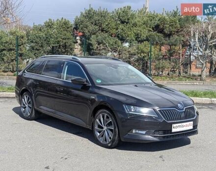 Черный Шкода Суперб, объемом двигателя 2 л и пробегом 326 тыс. км за 16999 $, фото 14 на Automoto.ua