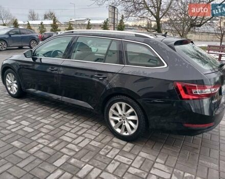 Чорний Шкода Суперб, об'ємом двигуна 1.5 л та пробігом 123 тис. км за 18836 $, фото 3 на Automoto.ua
