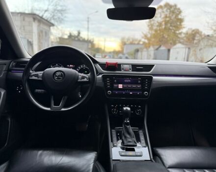 Чорний Шкода Суперб, об'ємом двигуна 2 л та пробігом 220 тис. км за 16600 $, фото 21 на Automoto.ua