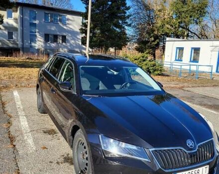 Чорний Шкода Суперб, об'ємом двигуна 1.97 л та пробігом 184 тис. км за 21800 $, фото 18 на Automoto.ua