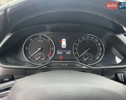 Черный Шкода Суперб, объемом двигателя 1.97 л и пробегом 295 тыс. км за 19000 $, фото 1 на Automoto.ua