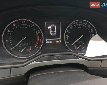 Чорний Шкода Суперб, об'ємом двигуна 1.5 л та пробігом 123 тис. км за 18836 $, фото 9 на Automoto.ua