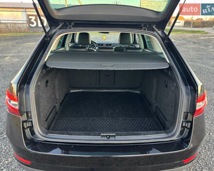 Черный Шкода Суперб, объемом двигателя 2 л и пробегом 189 тыс. км за 16800 $, фото 12 на Automoto.ua