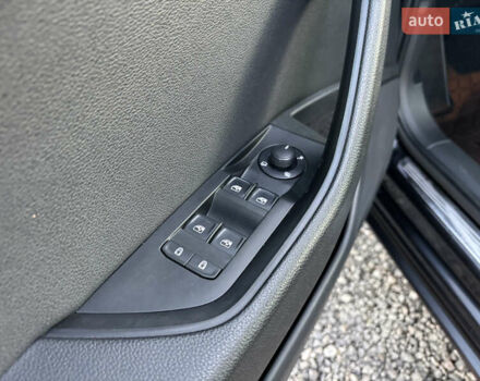 Черный Шкода Суперб, объемом двигателя 2 л и пробегом 189 тыс. км за 16800 $, фото 17 на Automoto.ua