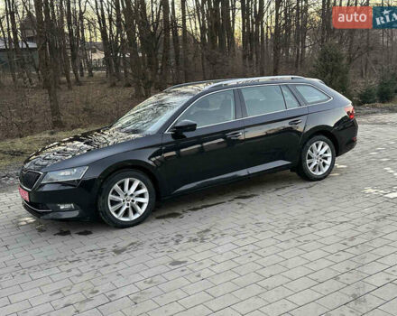 Чорний Шкода Суперб, об'ємом двигуна 2 л та пробігом 176 тис. км за 15900 $, фото 2 на Automoto.ua