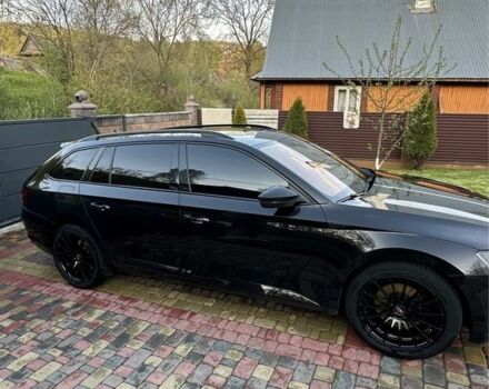 Чорний Шкода Суперб, об'ємом двигуна 2 л та пробігом 3 тис. км за 18300 $, фото 4 на Automoto.ua