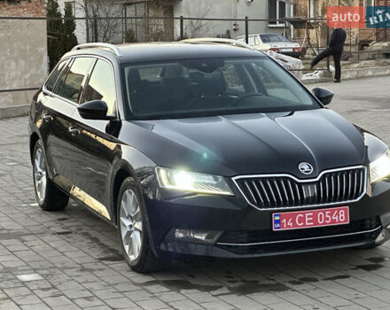 Чорний Шкода Суперб, об'ємом двигуна 2 л та пробігом 176 тис. км за 15900 $, фото 20 на Automoto.ua