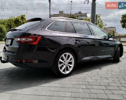 Черный Шкода Суперб, объемом двигателя 1.97 л и пробегом 176 тыс. км за 20000 $, фото 5 на Automoto.ua