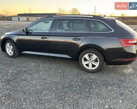 Черный Шкода Суперб, объемом двигателя 2 л и пробегом 189 тыс. км за 16800 $, фото 7 на Automoto.ua