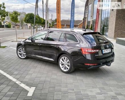 Черный Шкода Суперб, объемом двигателя 1.97 л и пробегом 176 тыс. км за 20000 $, фото 11 на Automoto.ua