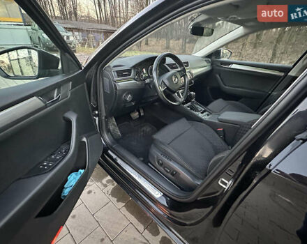 Чорний Шкода Суперб, об'ємом двигуна 2 л та пробігом 176 тис. км за 15900 $, фото 10 на Automoto.ua