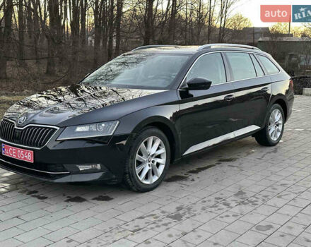 Чорний Шкода Суперб, об'ємом двигуна 2 л та пробігом 176 тис. км за 15900 $, фото 1 на Automoto.ua