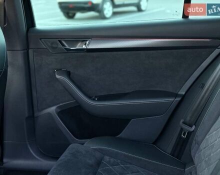 Черный Шкода Суперб, объемом двигателя 1.97 л и пробегом 155 тыс. км за 28400 $, фото 24 на Automoto.ua