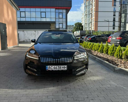 Чорний Шкода Суперб, об'ємом двигуна 1.4 л та пробігом 135 тис. км за 27400 $, фото 10 на Automoto.ua