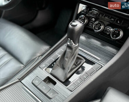 Чорний Шкода Суперб, об'ємом двигуна 1.97 л та пробігом 258 тис. км за 25300 $, фото 63 на Automoto.ua