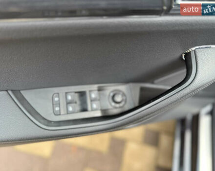 Чорний Шкода Суперб, об'ємом двигуна 1.97 л та пробігом 258 тис. км за 25300 $, фото 32 на Automoto.ua