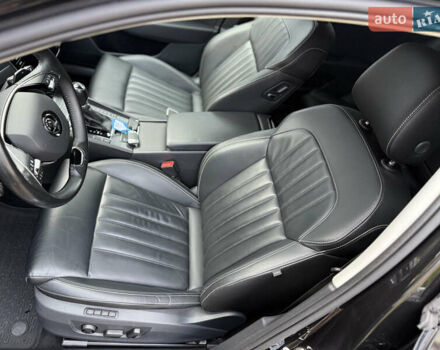 Чорний Шкода Суперб, об'ємом двигуна 1.97 л та пробігом 258 тис. км за 25300 $, фото 27 на Automoto.ua