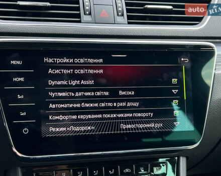 Черный Шкода Суперб, объемом двигателя 2 л и пробегом 171 тыс. км за 27700 $, фото 81 на Automoto.ua