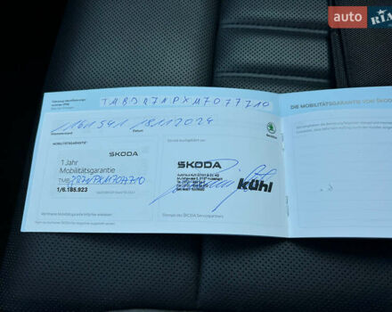 Черный Шкода Суперб, объемом двигателя 2 л и пробегом 171 тыс. км за 27700 $, фото 86 на Automoto.ua