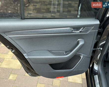 Чорний Шкода Суперб, об'ємом двигуна 1.97 л та пробігом 258 тис. км за 25300 $, фото 39 на Automoto.ua