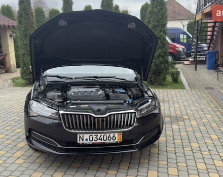 Черный Шкода Суперб, объемом двигателя 1.97 л и пробегом 259 тыс. км за 22900 $, фото 94 на Automoto.ua